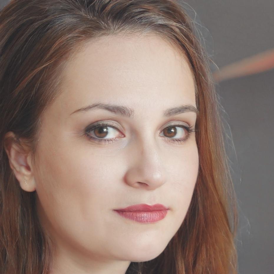 Ritratto di studentessa di successo